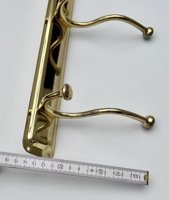 Image 1 of Perchero de pared de latón pulido con tres ganchos dobles, década de 1970-1980