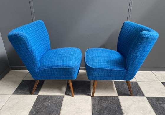 Image 1 of Set van 2 cocktailstoelen, blauw, jaren 60.
