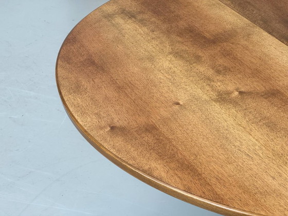 Image 1 of Extendable round table made of walnut wood, 1960s