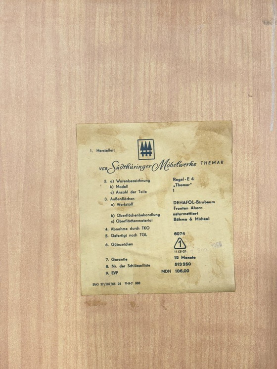 Image 1 of Vitrinekast uit het midden van de vorige eeuw, woonkamerkast, vintage dressoir