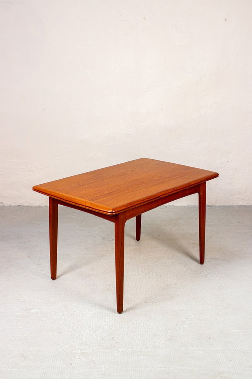 Danish Mid-Century Dining table in Teak by Svend Åge Madsen, 1960s