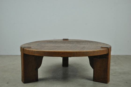 Image 1 of Massief eikenhouten ronde salontafel, brutalist 1970s