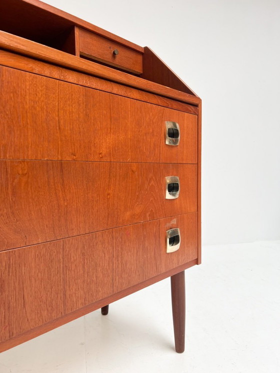 Image 1 of Charmanter dänischer Sekretär oder Schminktisch, 1960er Jahre