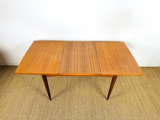 Image 1 of Uitschuifbare Scandinavische teakhouten eettafel, 1960
