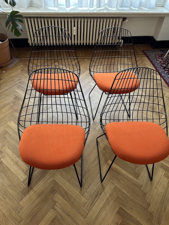 Image 1 of Set of 4 (or 6) original SM05 Wire Chairs, designed by Cees Braakman and Adriaan Dekker for Pastoe (1958).