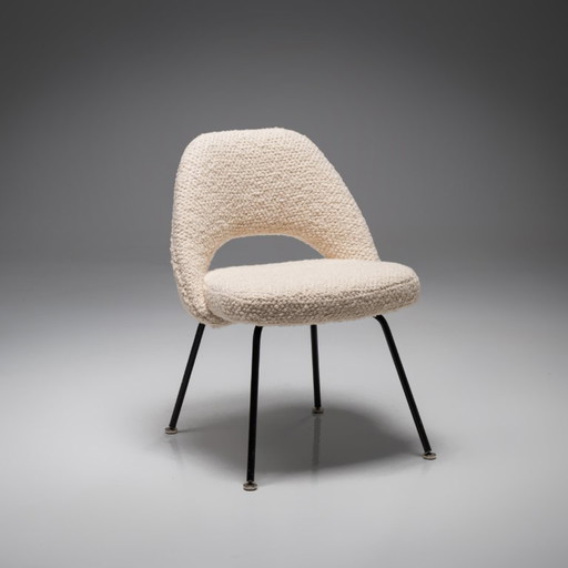 Modell 72 Esszimmerstuhl in beigem Bouclé von Eero Saarinen für Knoll