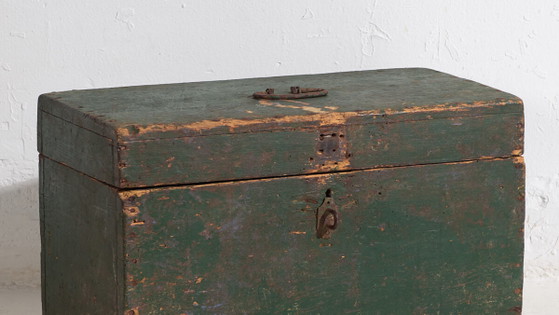 Antique green antique military chest (c.1910) #1 – Chest of drawers, Rustic (photo 3 of 22)