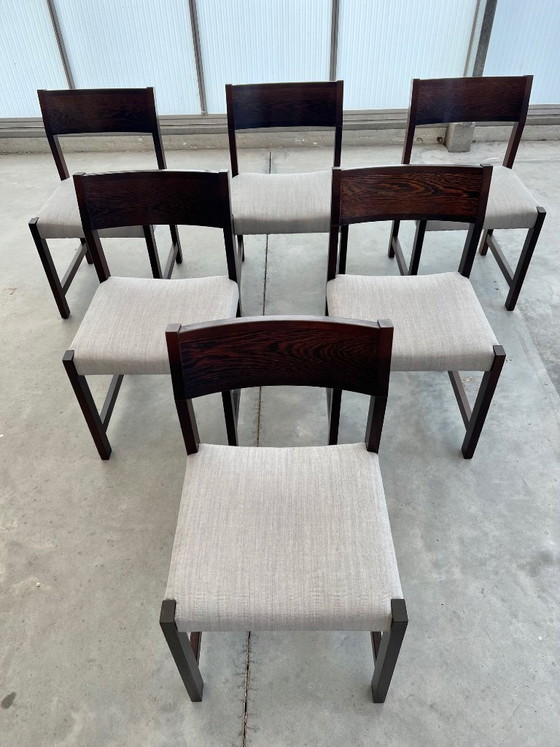 6x Sedie da pranzo Mid-Century / Brutaliste restaurate e rivestite – Legno, Lana (photo 3 of 18)