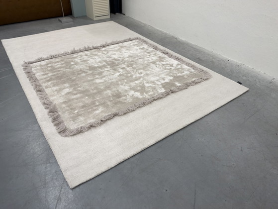 Leolux Frame Vloerkleed Stone 200x300, Vloerkleden en tapijten, Anders, Meerdere kleuren (foto 2 van 9)
