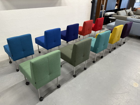 Image 1 of 10 Gelderland 7714 Button sedie su ruote Sedia di design in tessuto