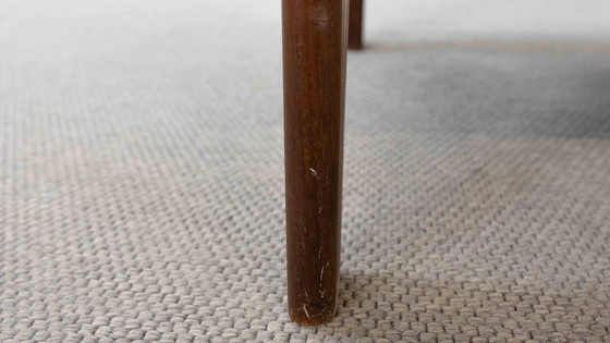 Image 1 of Set van 2 scandinavische fauteuils in teak met paarse bekleding