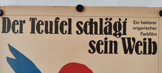 Image 1 of El diablo golpea a su esposa / Póster de la película