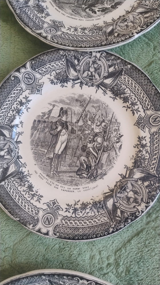 Image 1 of Série complète d'assiette parlante Napoléon 1920-1930