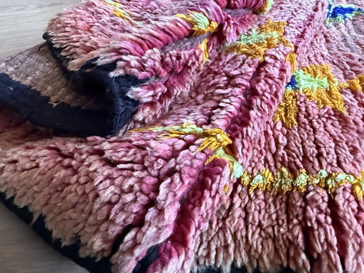 Vintage Marokkaanse Loper 384 × 101 cm – Expressief & Handgeknoopt