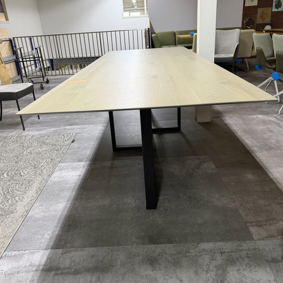 Eris – Bert Plantagie, Tavoli da pranzo (photo 4 of 6)