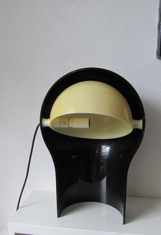 Lampe Lampe de table Telegono, Vico Magistretti, Artemide – Plastic (photo 5 of 11)