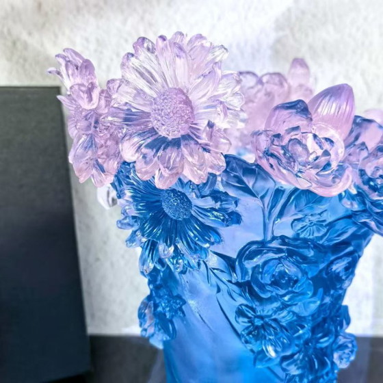 Image 1 of Vase « Sweet Garden », H 28 cm, par Daum