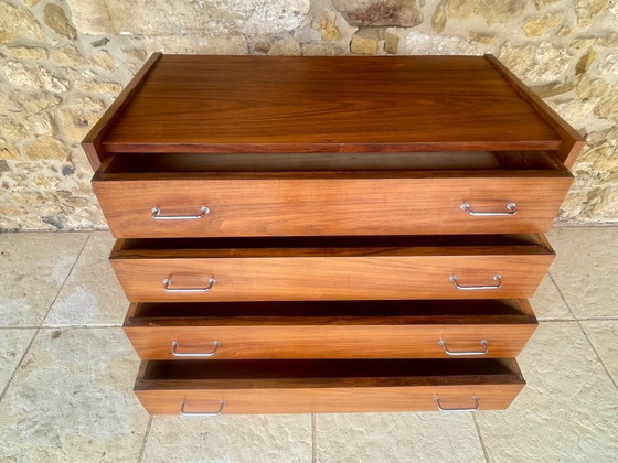 Image 1 of Vintage ladekast van notenhout uit het midden van de eeuw, jaren 50