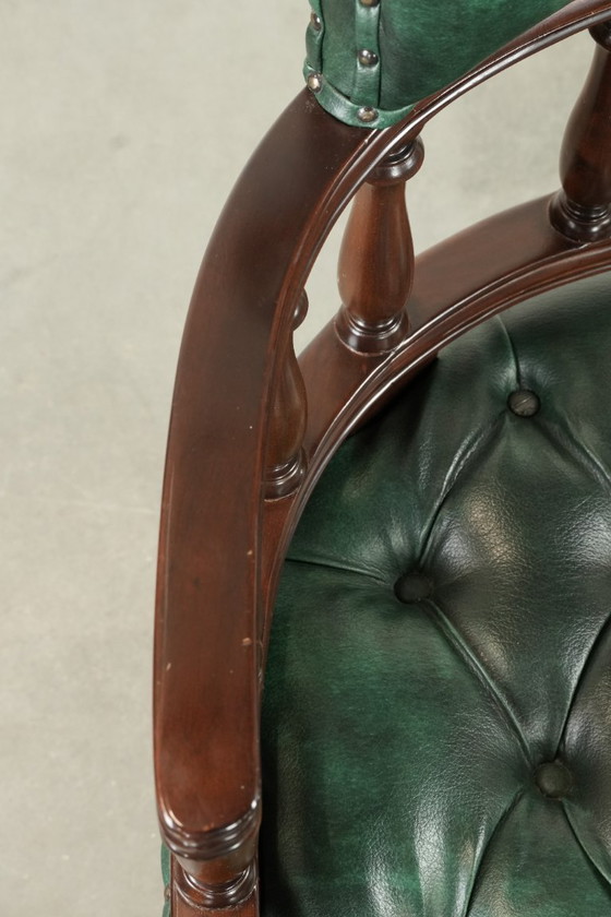 Image 1 of Silla de escritorio/silla auxiliar Chesterfield de piel de vaca con estampado de llamas verdes, estilo inglés.