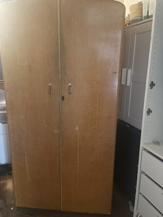 Image 1 of Wunderschöner Art-déco-Holzschrank aus der Mitte des Jahrhunderts