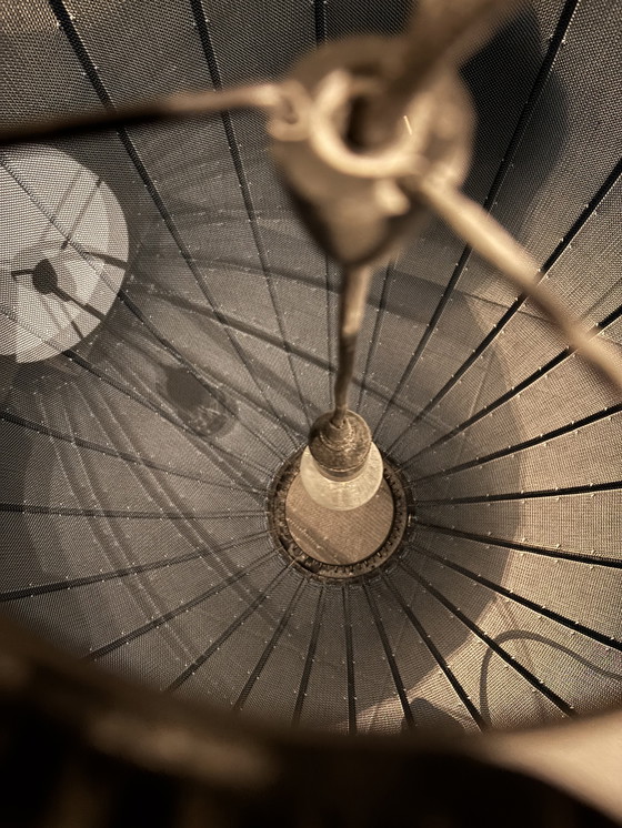 Image 1 of Met de hand gebreide ovale hanglamp