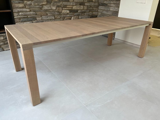 Image 1 of Leolux Vivre oak dining table 240cm