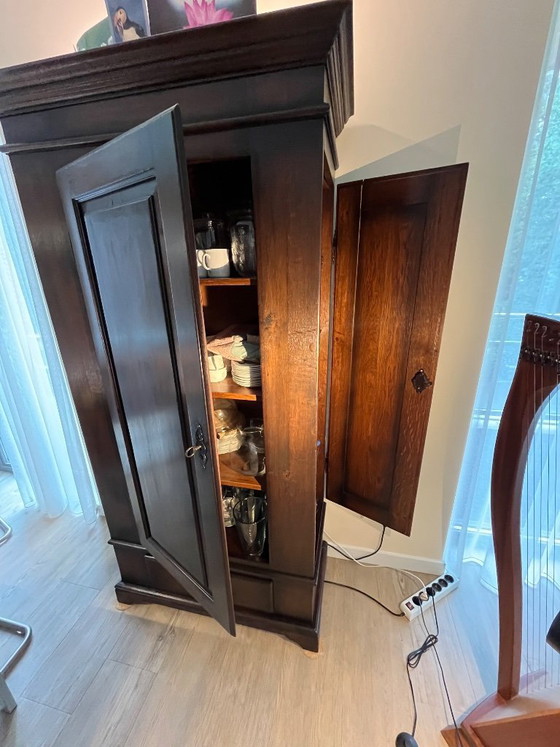 Image 1 of Eikenhouten wandkast van Almondehoeve. 190cm hoog