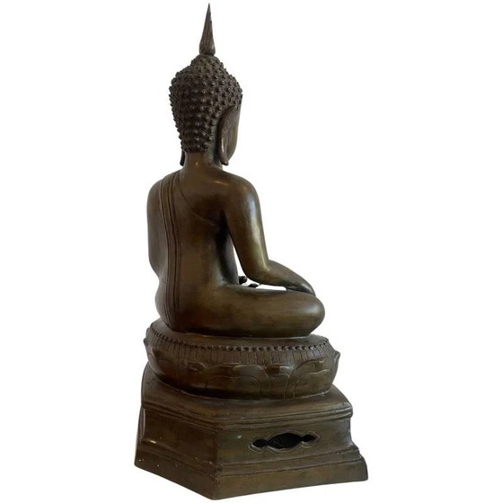 Buda tailandés de bronce sentado con llama extraíble (ushnisha) – lote 160 – Esculturas, Bronze (photo 5 of 12)