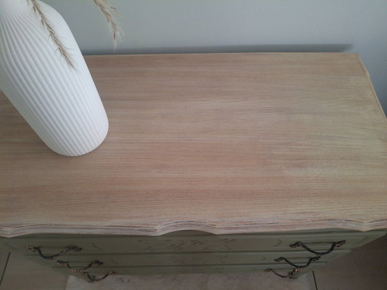 Commode restaurée à la main. – Wood (photo 3 of 5)