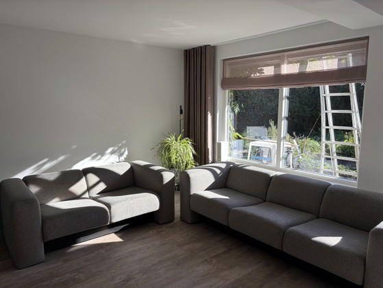 2 En 3 Zitsbank Gelderland – Banken, Textile, Wood (photo 2 of 5)