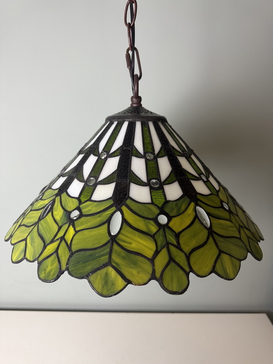 Image 1 of Prachtige glas-in-lood Tiffany hanglamp - Nieuw in doos!