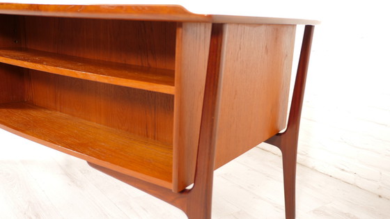 Image 1 of Bureau vintage | Design danois | Teck | Svend Aage Madsen