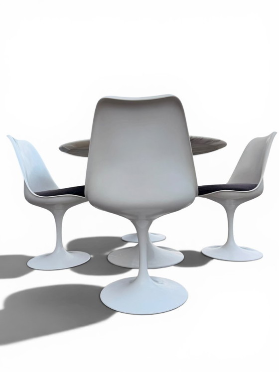 Image 1 of Knoll Tulip Dining Set by Eero Saarinen - Marble Table & 4 Chairs (Circa 1970)