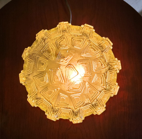 Molded glass ceiling light or wall lamp - Mid.XXth (photo 5 of 8)