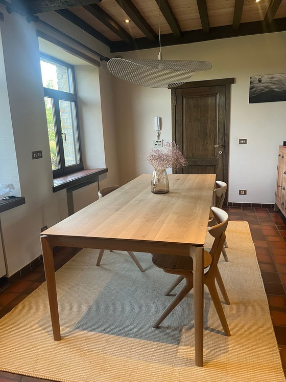 Image 1 of Tavolo bok di Ethnicraft e 6 sedie a occhiello