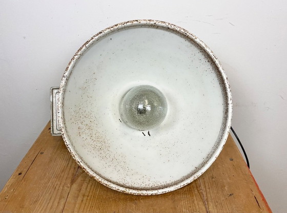 Image 1 of Lampada a sospensione industriale con copertura in vetro smerigliato, anni '70