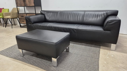 Canapé 3,5 places + pouf Leolux pode Edit en cuir noir