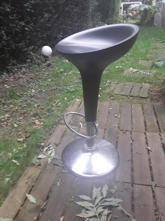 Image 1 of taburete de bar bombo magis