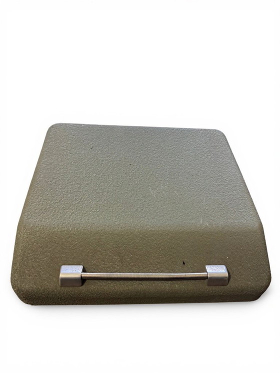 Image 1 of Machine à écrire Gossen Tippa des années 1950