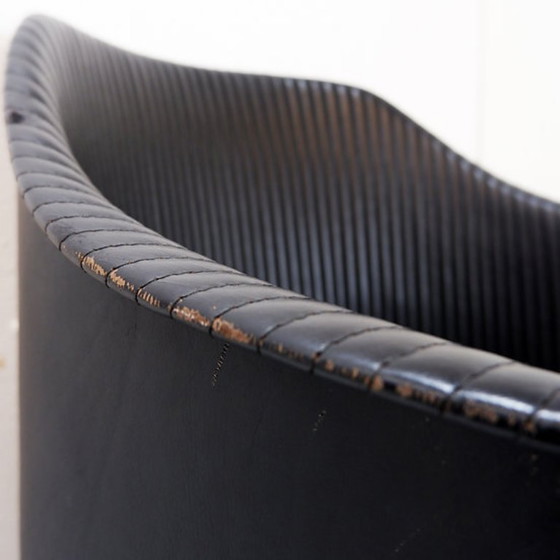 Image 1 of Pair of black leather Artona armchairs by Afra and Tobia Scarpa for Maxalto Artona Mod. 8551 - Italy 1985
