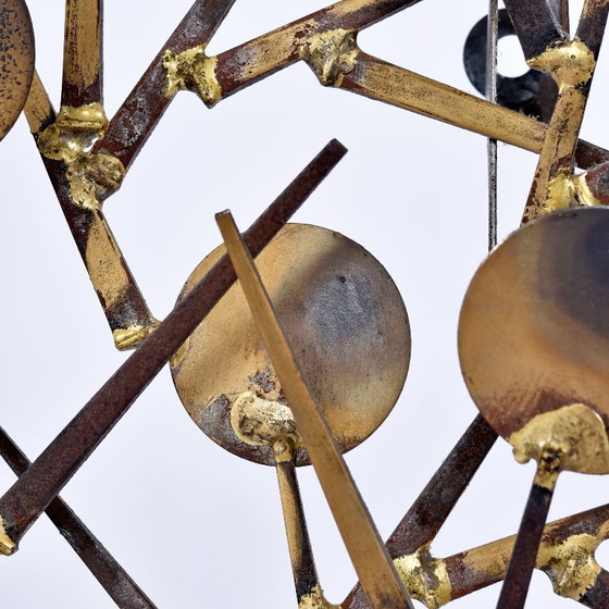 Image 1 of Marc kreiert brutalistische Fackelschnitt-Metall-Nagelbaum-Skulptur