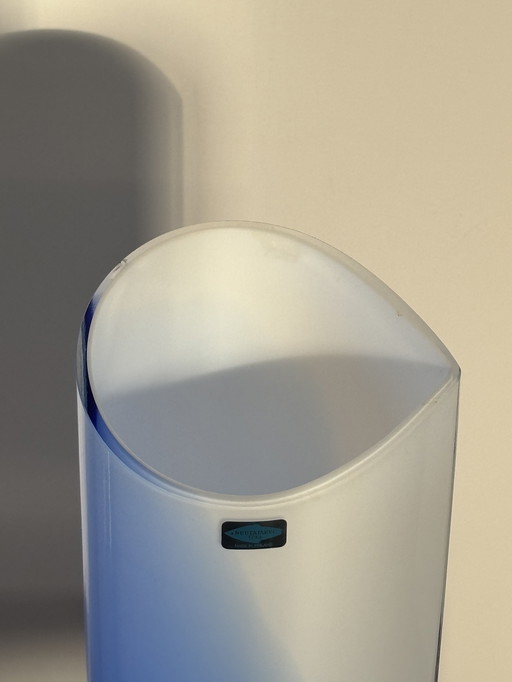 Nuutajärvi Ella Vaas