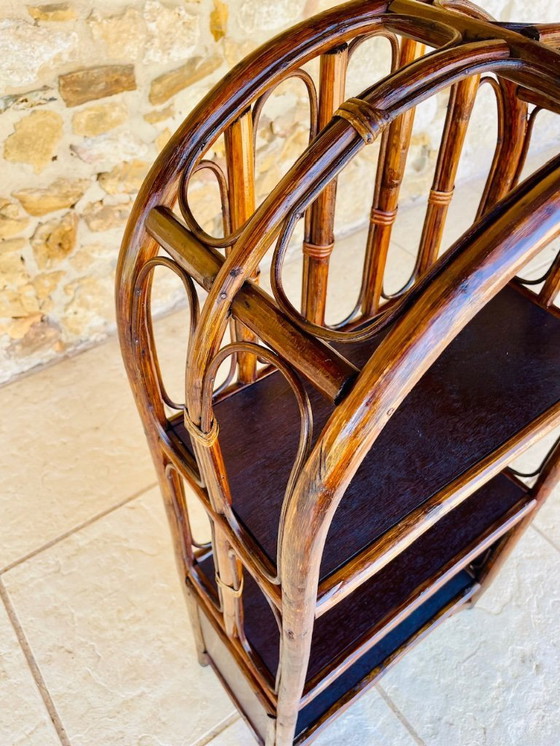 Image 1 of Vintage plank van bamboe en rotan met 2 verdiepingen en opbergruimte, jaren 1960