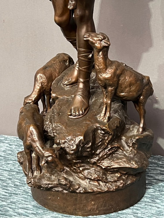Sculture in bronzo di un pastore con pecore, Marrone, Figuratief (foto 5 di 9)