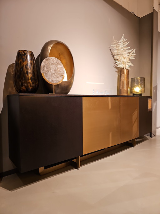 Alexander Jones - Armario de pared, aparador y mesa de comedor