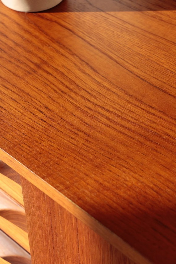 Image 1 of Elliotts of Newbury Teak Dressoir – Mid-Century Design