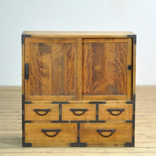 Commode japonaise Tansu, vers 1900