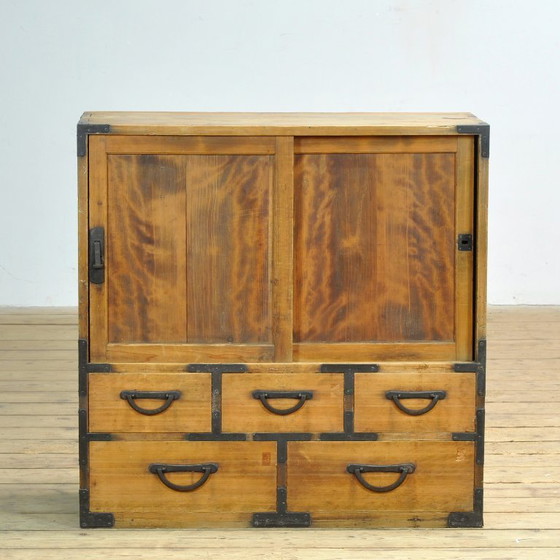 Image 1 of Commode japonaise Tansu, vers 1900