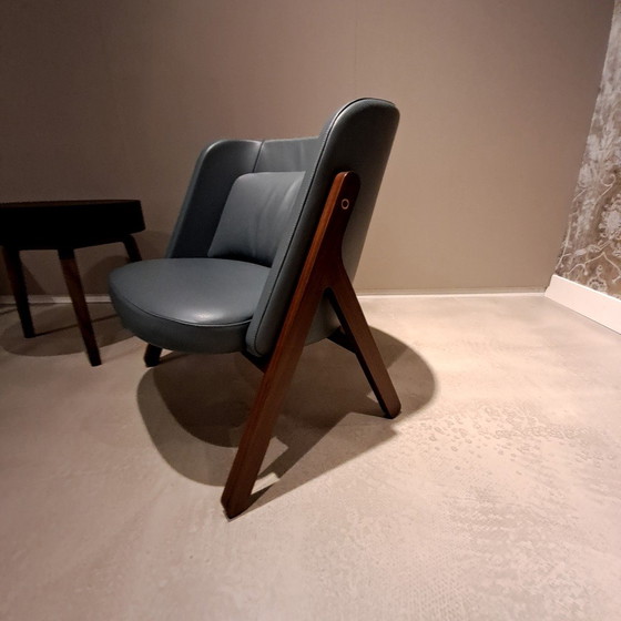 Image 1 of Poltrona Frau Ren fauteuil