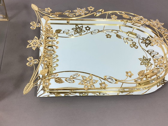 Italian vintage Hollywood Regency mirror with brass console and lighting, Glass, Gold (photo 5 of 11)